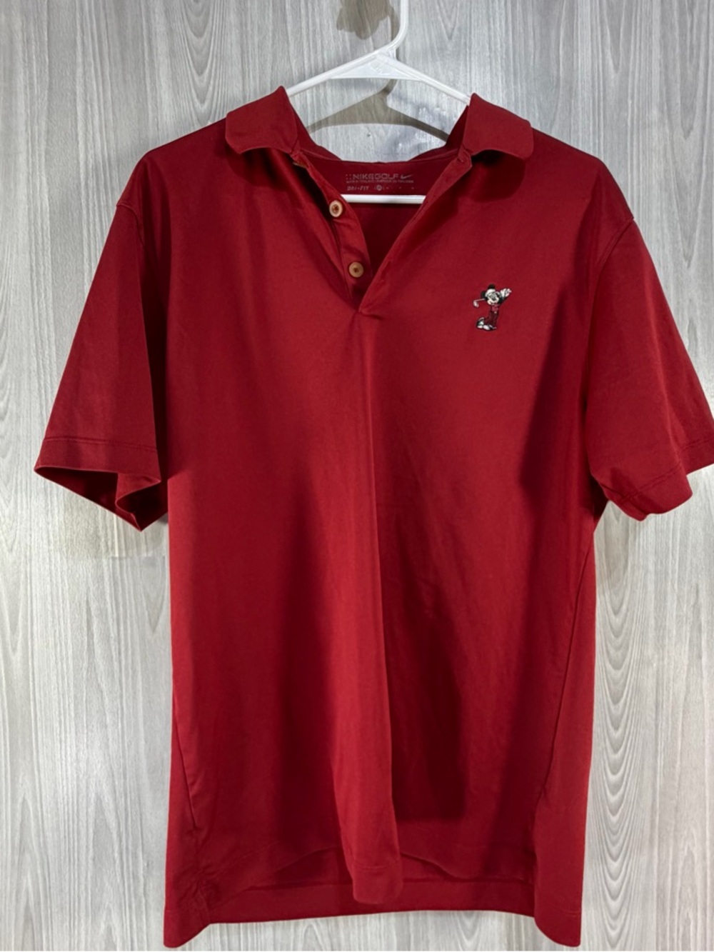 Nike Golf Mens M Red Mickey Mouse Embroidery Logo Short Sleeve Polo Shirt Disney